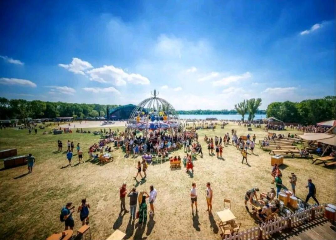 Bohemian Wellness Met Hottub & Sauna Ewijk Buitenkant foto